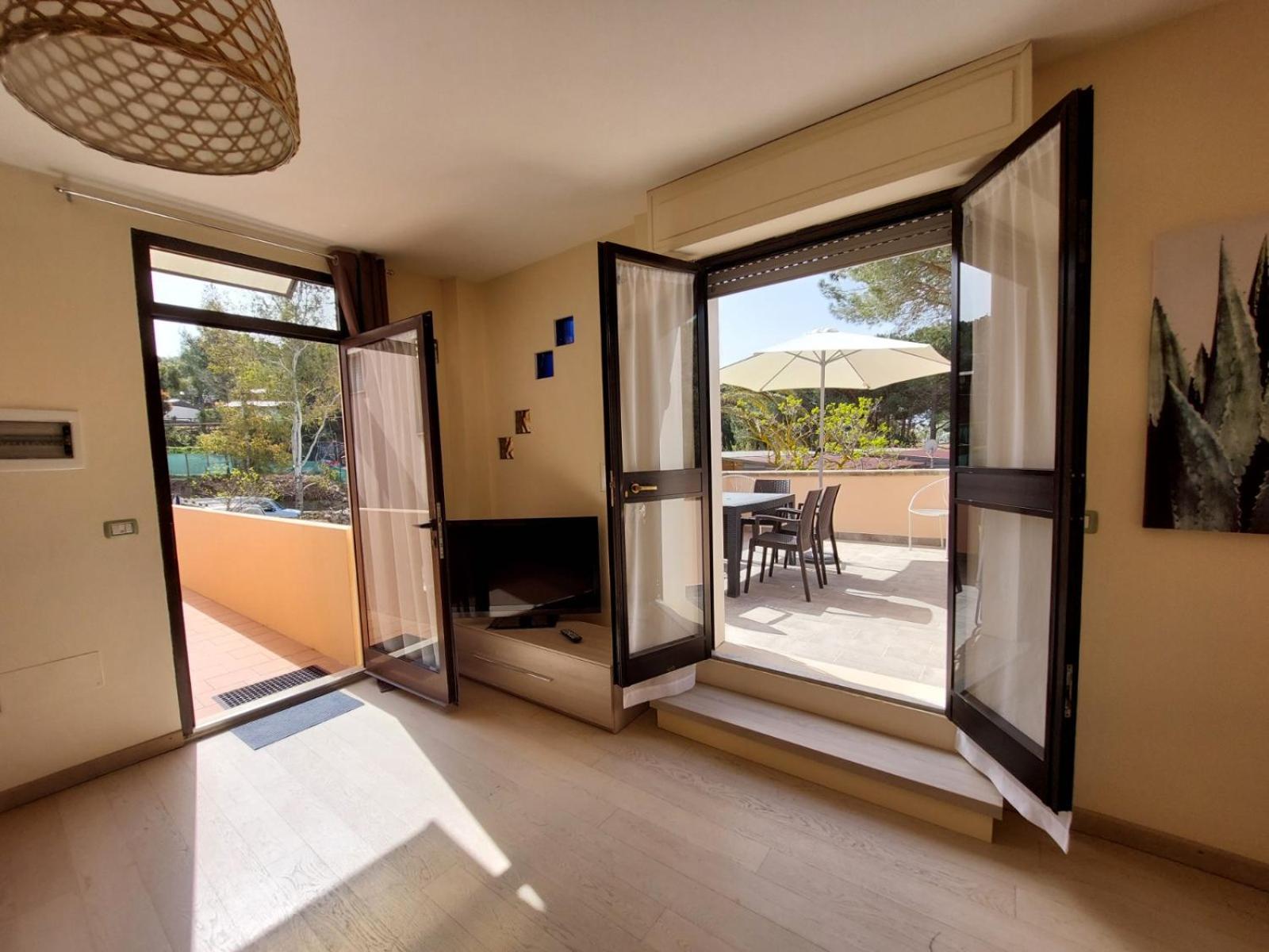 Lido I Palmizi Apartment *